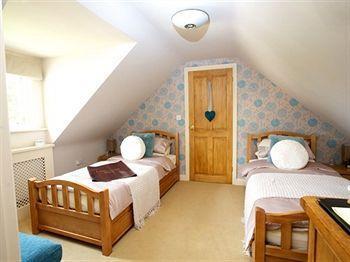 Silverstone Guest House Exterior foto